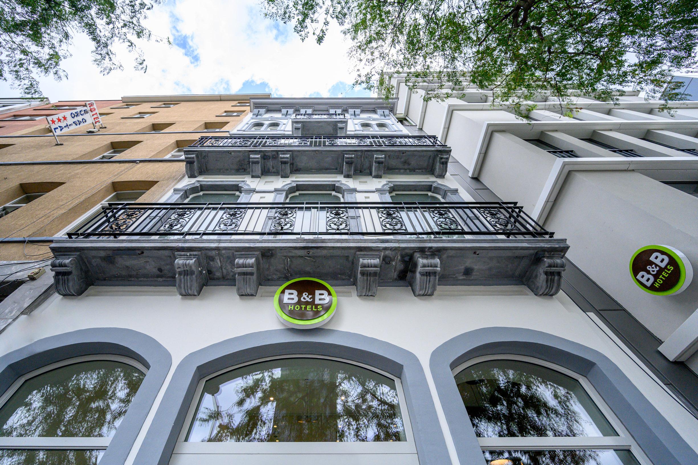 B&B Hotel Brussels Centre Gare Du Midi Saint-Gilles Exterior photo