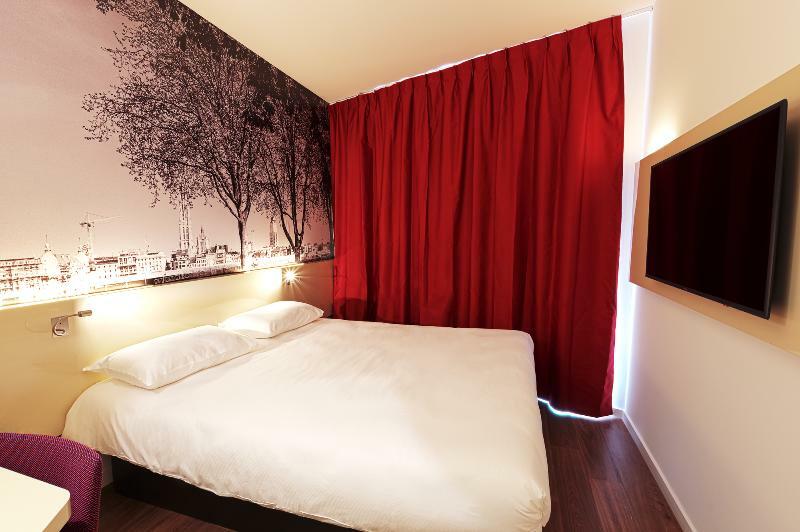 B&B Hotel Brussels Centre Gare Du Midi Saint-Gilles Exterior photo